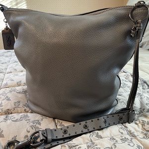 Coach 1941 Duffle with Border Rivets and Tea Rose Detail